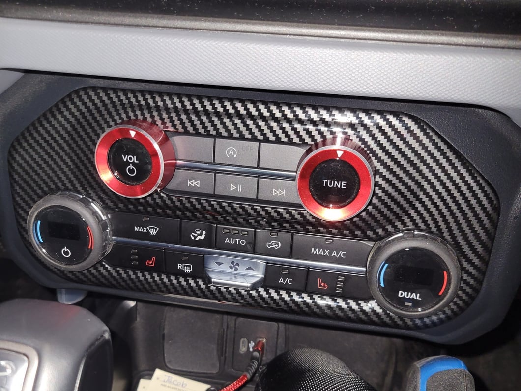 RedRock HAVC/Radio Panel Trim; Carbon Fiber Appearance (21-25 Bronco)