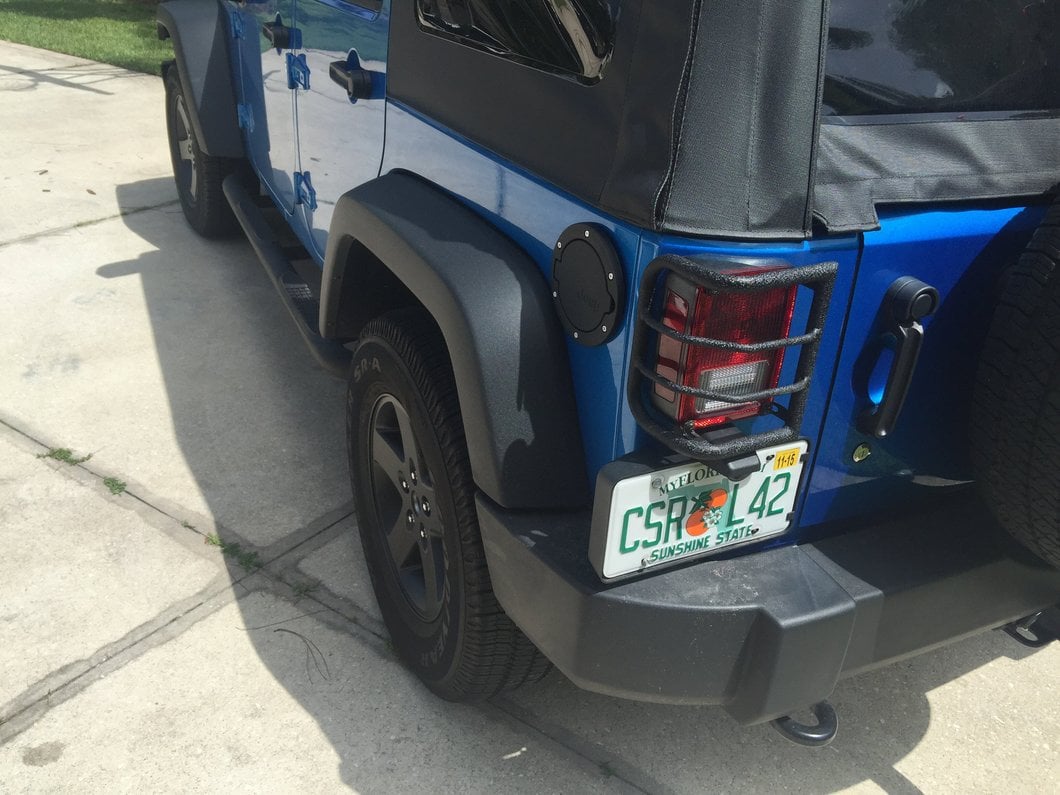 RedRock Wrap-Around Tail Light Guards; Textured Black (07-18 Jeep Wrangler JK)