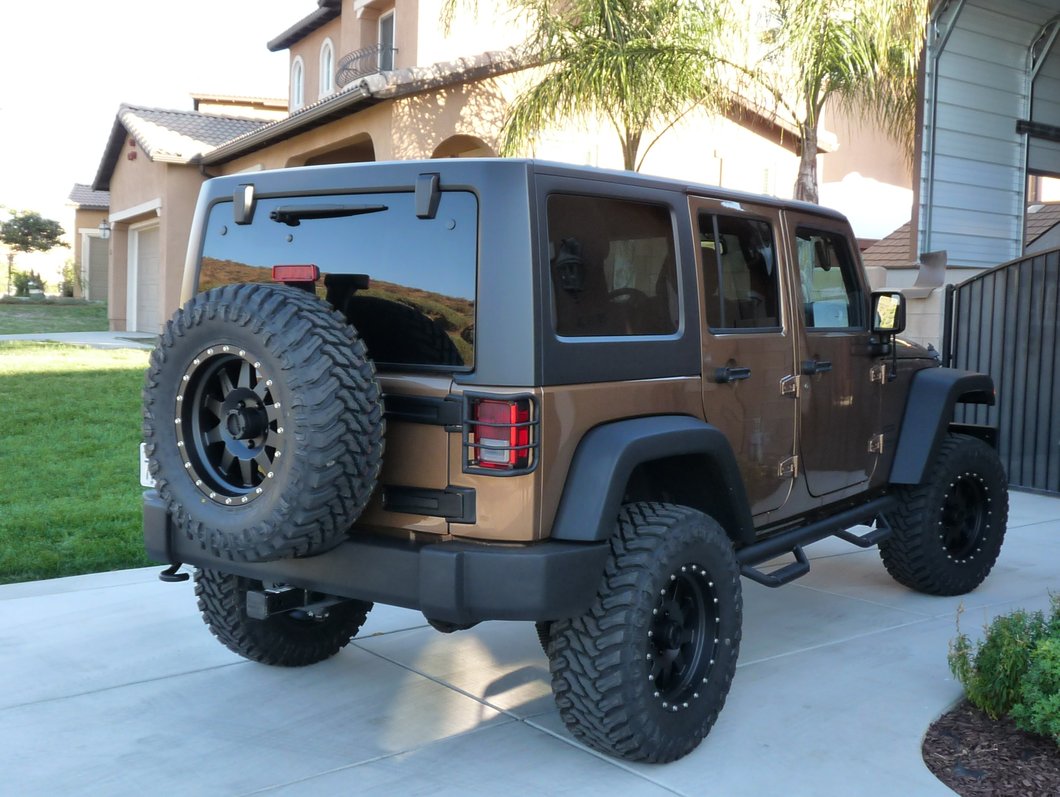 RedRock Wrap-Around Tail Light Guards; Textured Black (07-18 Jeep Wrangler JK)
