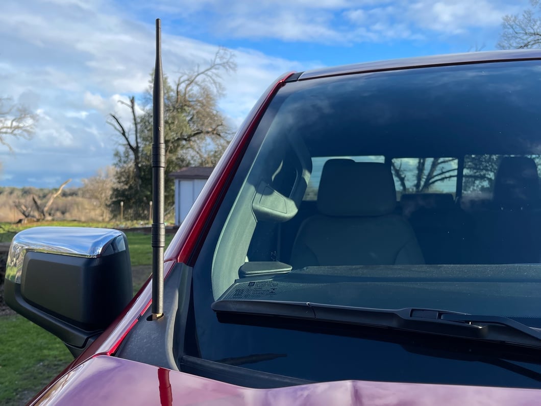 RedRock Antenna; 13-Inch (07-25 Silverado 1500)
