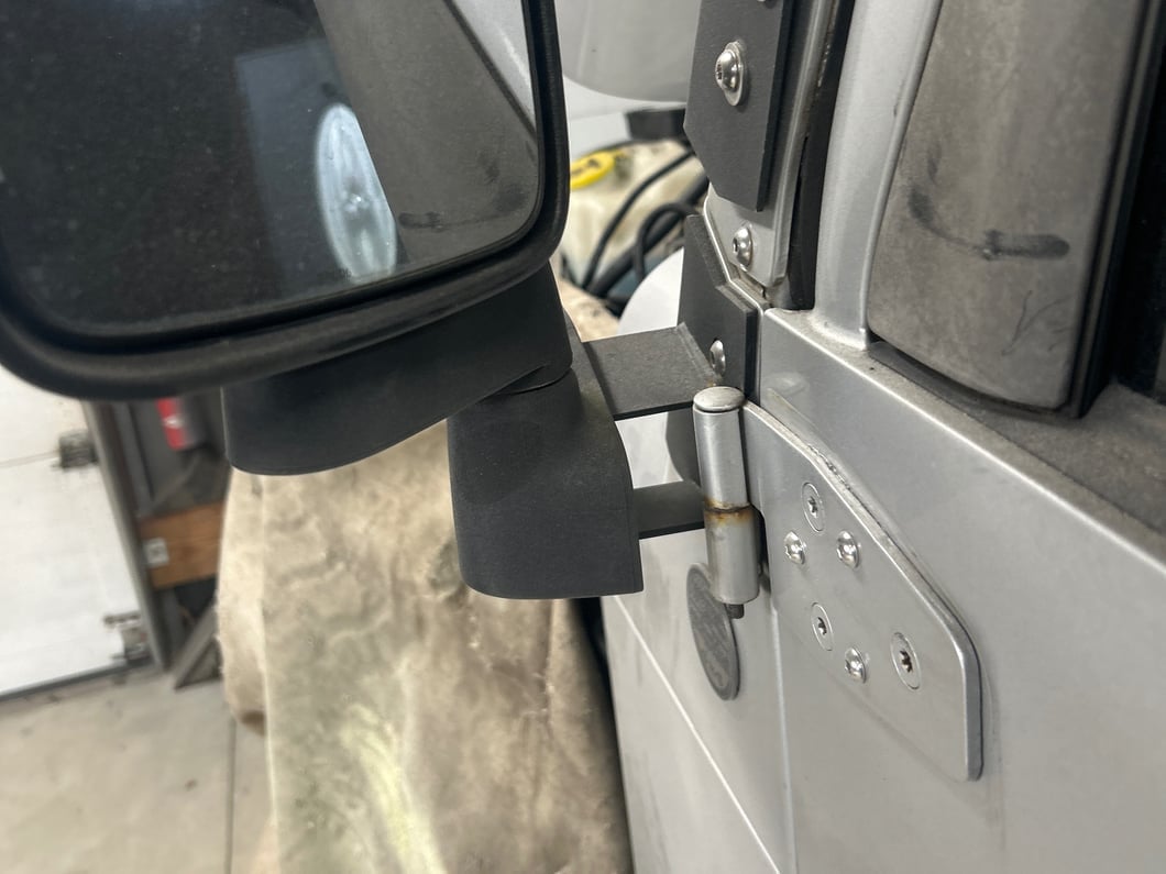 RedRock Mirror Mount Kit (97-06 Jeep Wrangler TJ)