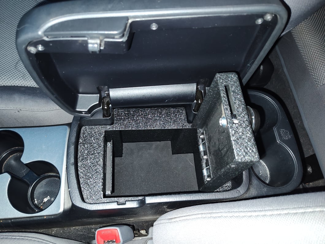RedRock Center Console Lock Box (05-15 Tacoma)