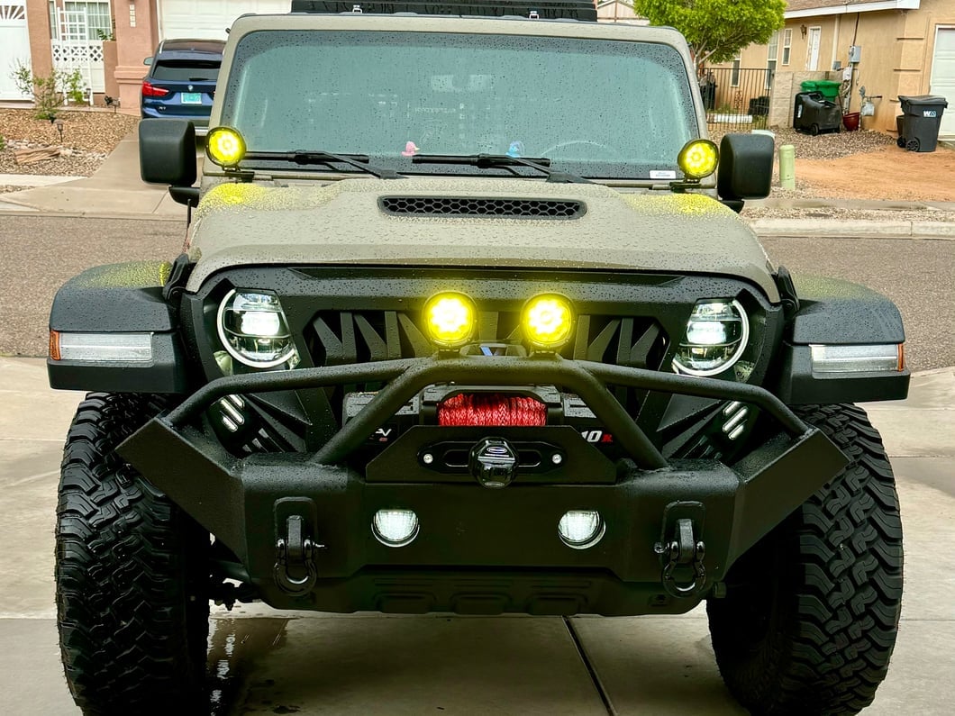 RedRock Avenger Winch Front Bumper (20-25 Jeep Gladiator JT)