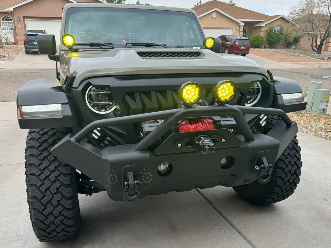 RedRock Avenger Winch Front Bumper (20-25 Jeep Gladiator JT)