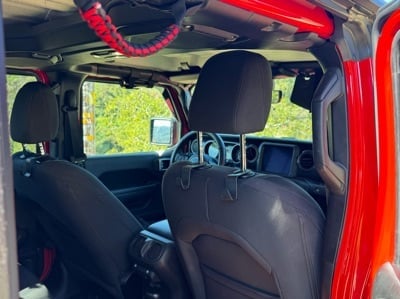 Jeep Licensed by RedRock Roll Bar Mounted Flashlight Holder with LED Flashlight (20-25 Jeep Gladiator JT)