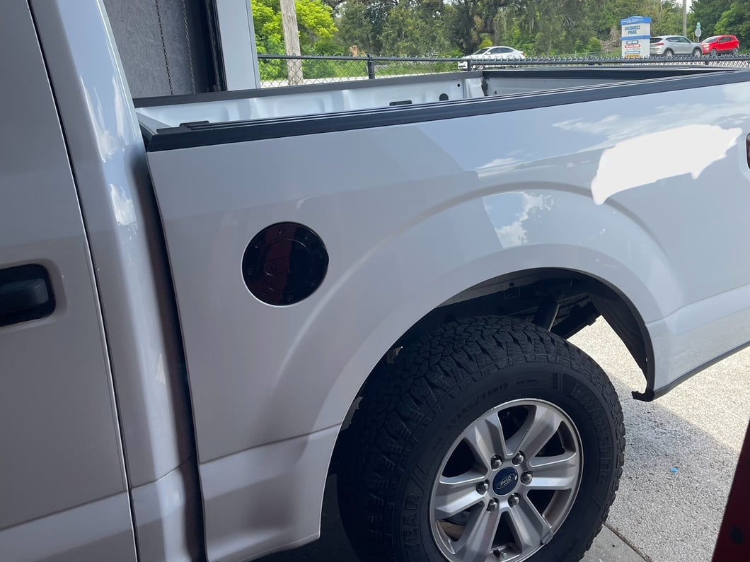 RedRock Fuel Door Cover; Gloss Black (15-20 F-150, Excluding Diesel)
