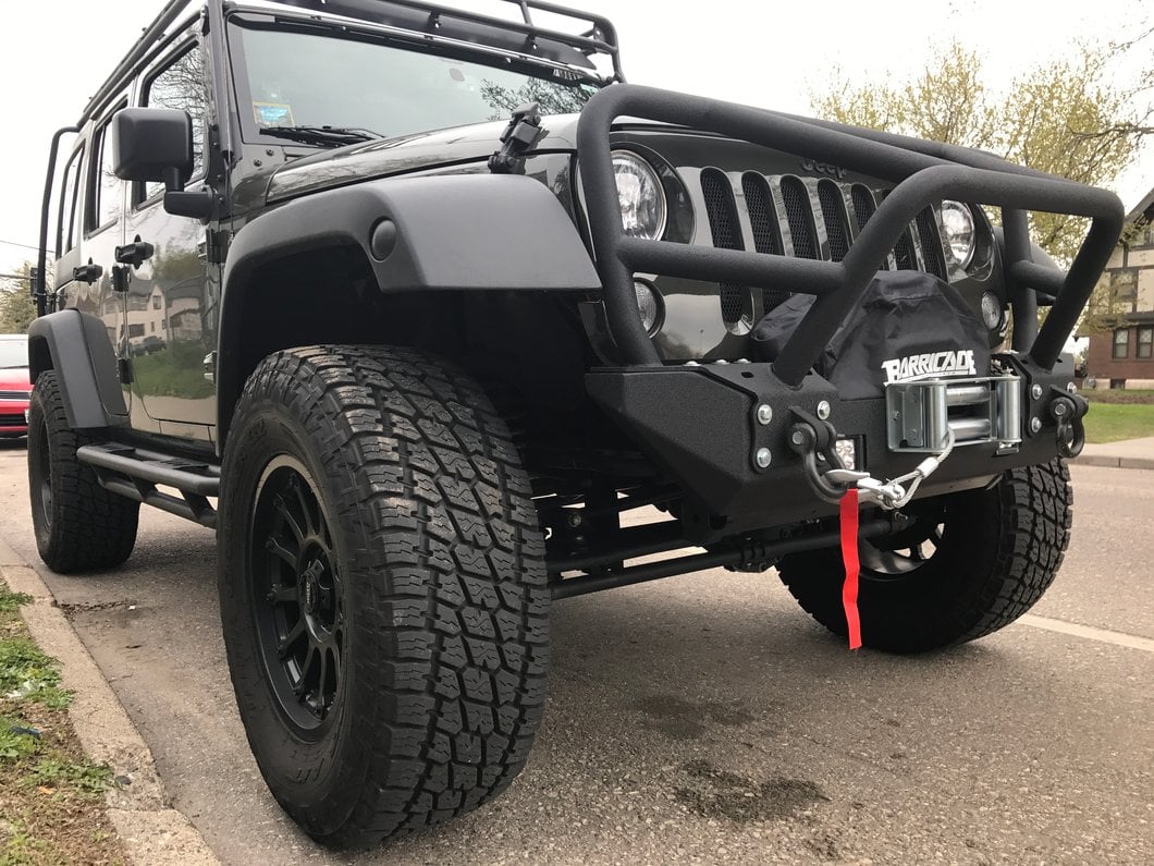RedRock Juggernaut Stubby Front Bumper with LED Lights (07-18 Jeep Wrangler JK)