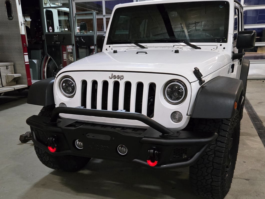 Jeep Licensed by RedRock HD Tubular Front Bumper with Jeep Logo (07-18 Jeep Wrangler JK)