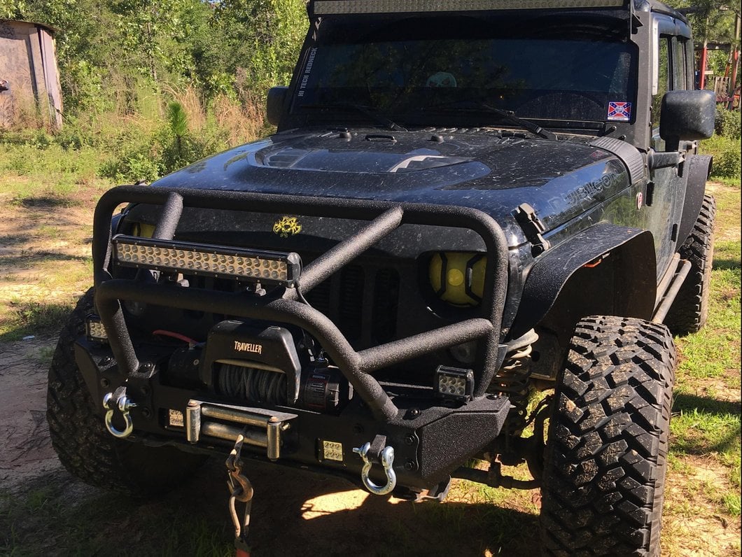 RedRock Juggernaut Stubby Front Bumper with LED Lights (07-18 Jeep Wrangler JK)