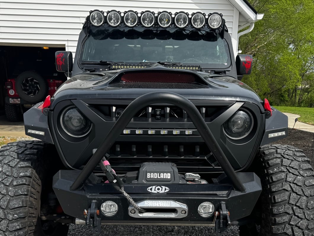 RedRock Armor Grille with LED Off-Road Lighting (20-25 Jeep Gladiator JT)