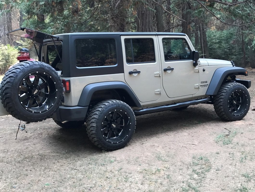 RedRock 3-Inch Round Curved Side Step Bars; Semi-Gloss Black (07-18 Jeep Wrangler JK 4-Door)