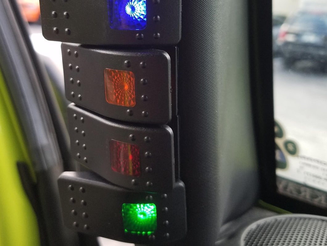 RedRock A-Pillar Switch Panel with Switches (07-18 Jeep Wrangler JK)
