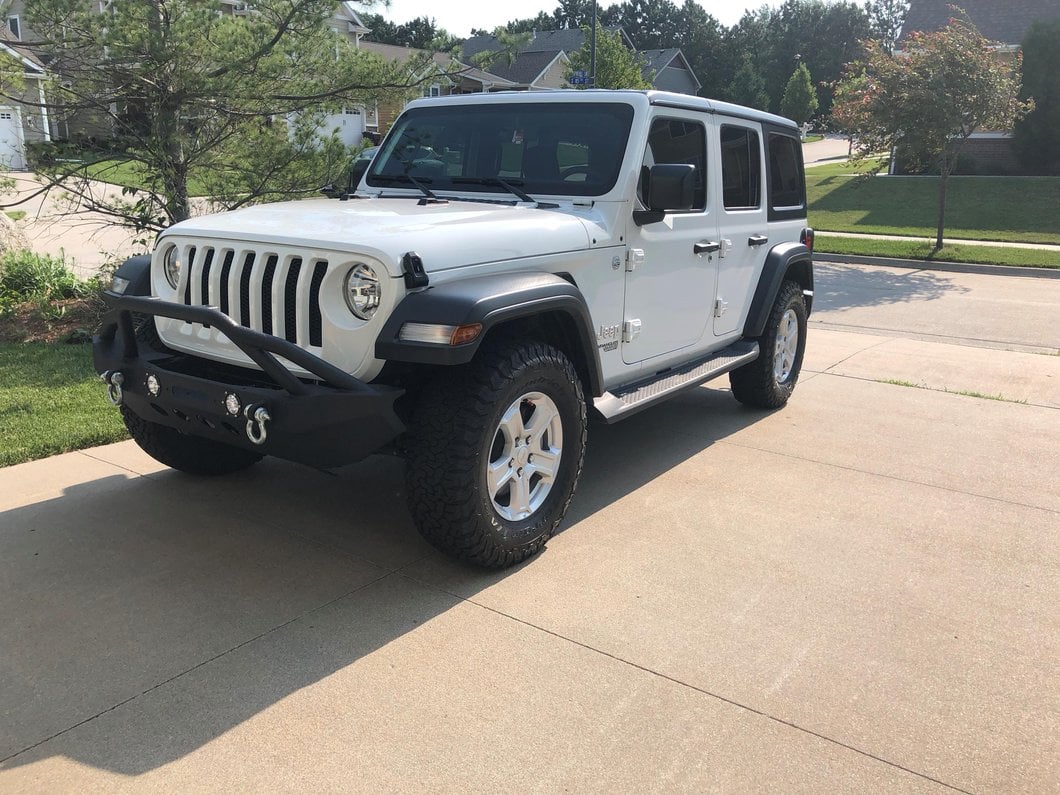 RedRock Approach Front Bumper with LED Lights (18-25 Jeep Wrangler JL)