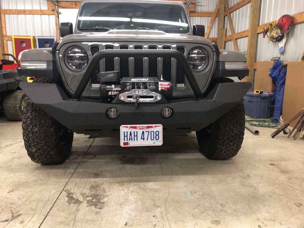 RedRock Defender Full Width Front Bumper w/ Winch Mount (18-22 Jeep Wrangler JL)