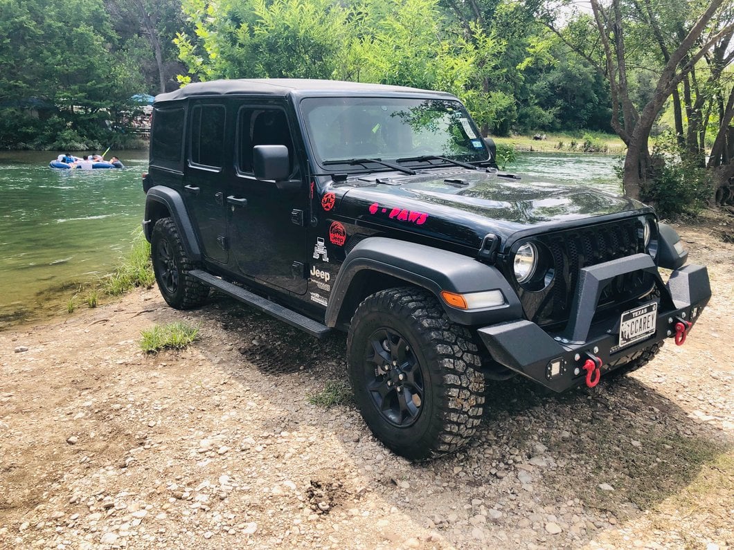 RedRock Max-HD Full Width Winch Front Bumper with Fog Lights and LED Light Bar (18-25 Jeep Wrangler JL)