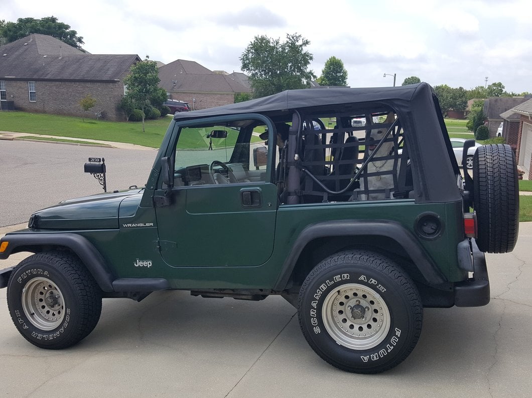 RedRock Cargo Wrap Around Net; One Piece (92-06 Jeep Wrangler YJ & TJ)