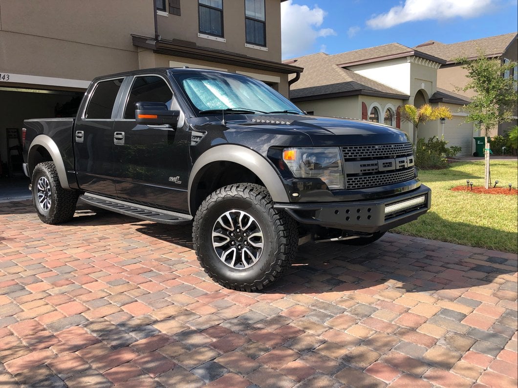 RedRock Tubular Off-Road Front Bumper with 30-Inch LED Light Bar (10-14 F-150 Raptor)