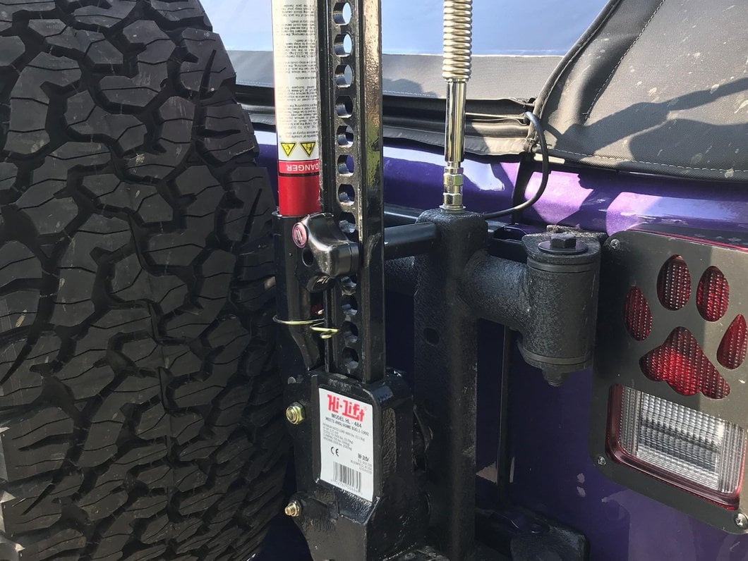 RedRock HD Tire Carrier for OEM Tail Gate (07-18 Jeep Wrangler JK)
