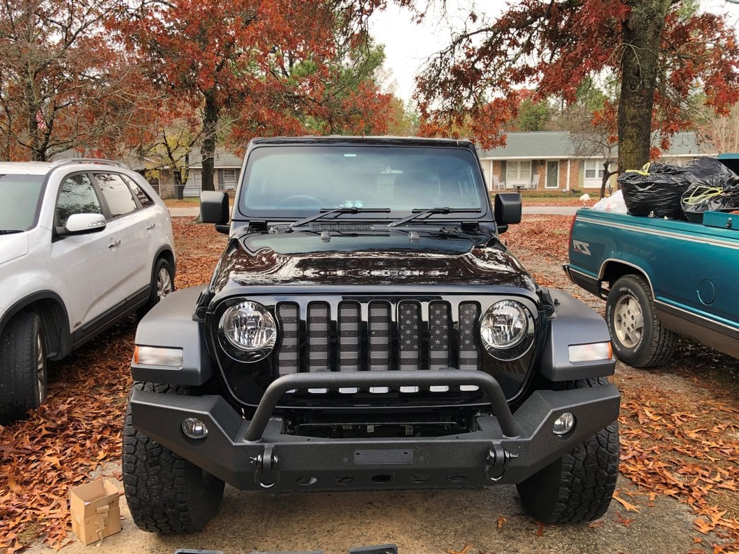 RedRock Full Width Winch Front Bumper with Halogen Fog Lights (18-25 Jeep Wrangler JL)