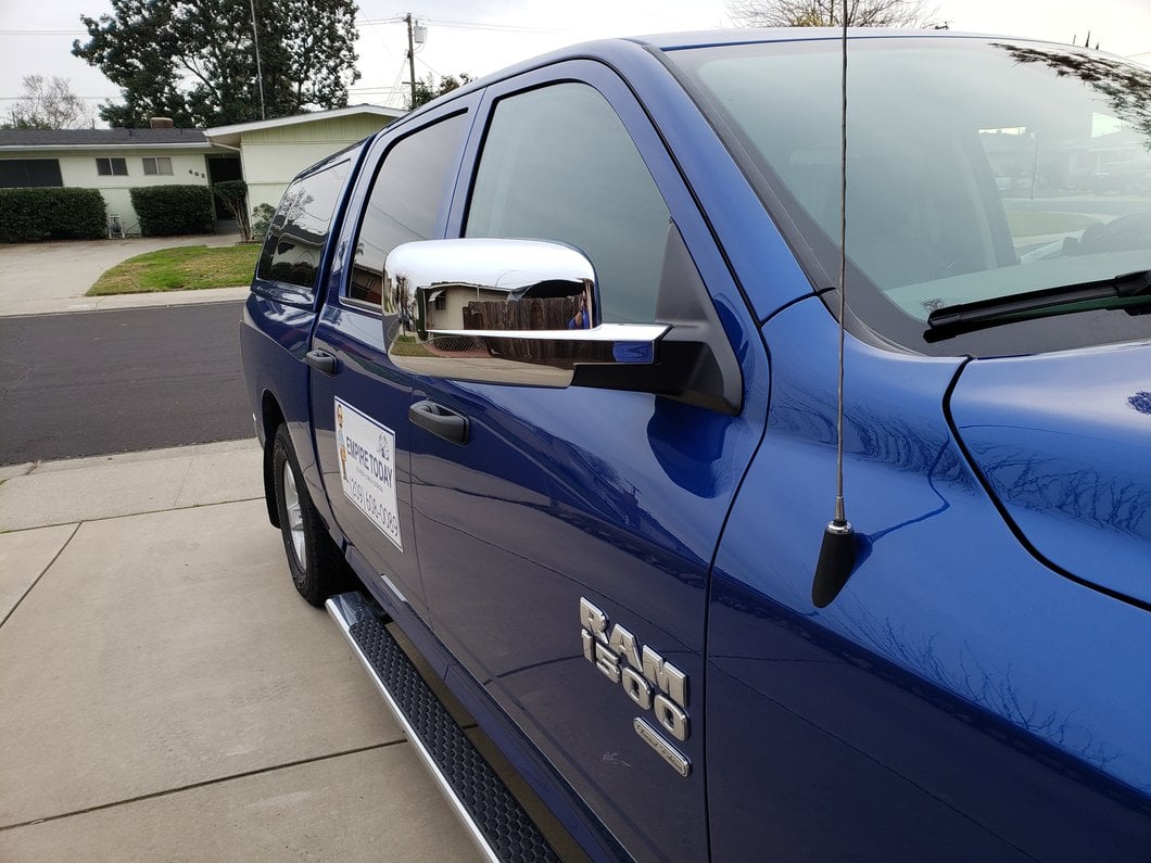 RedRock Mirror Covers without Turn Signal Light Cutout; Chrome (09-18 RAM 1500)