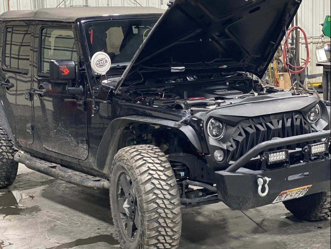 RedRock Side Armor with Step Pads; Textured Black (07-18 Jeep Wrangler JK 4-Door)