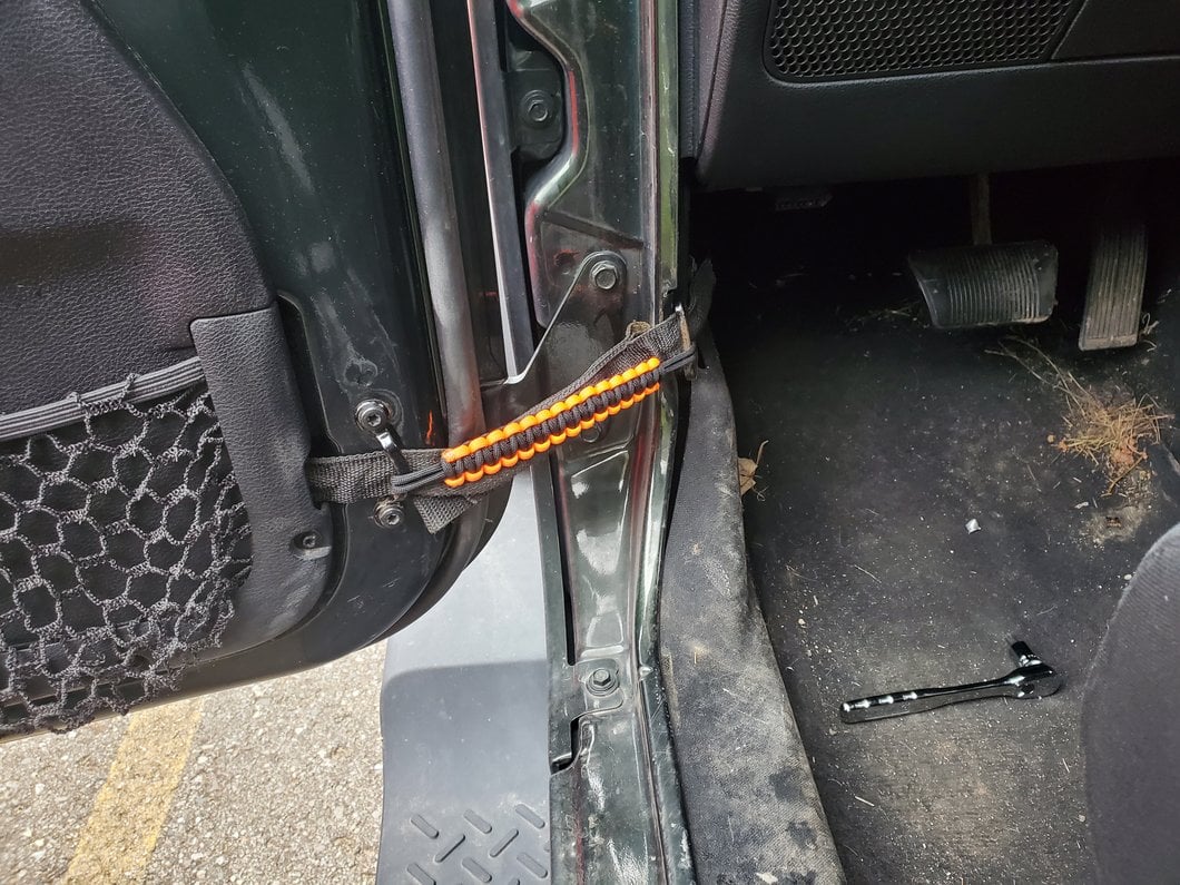 RedRock Front Paracord Door Limit Straps; Black and Neon Orange (07-18 Jeep Wrangler JK)