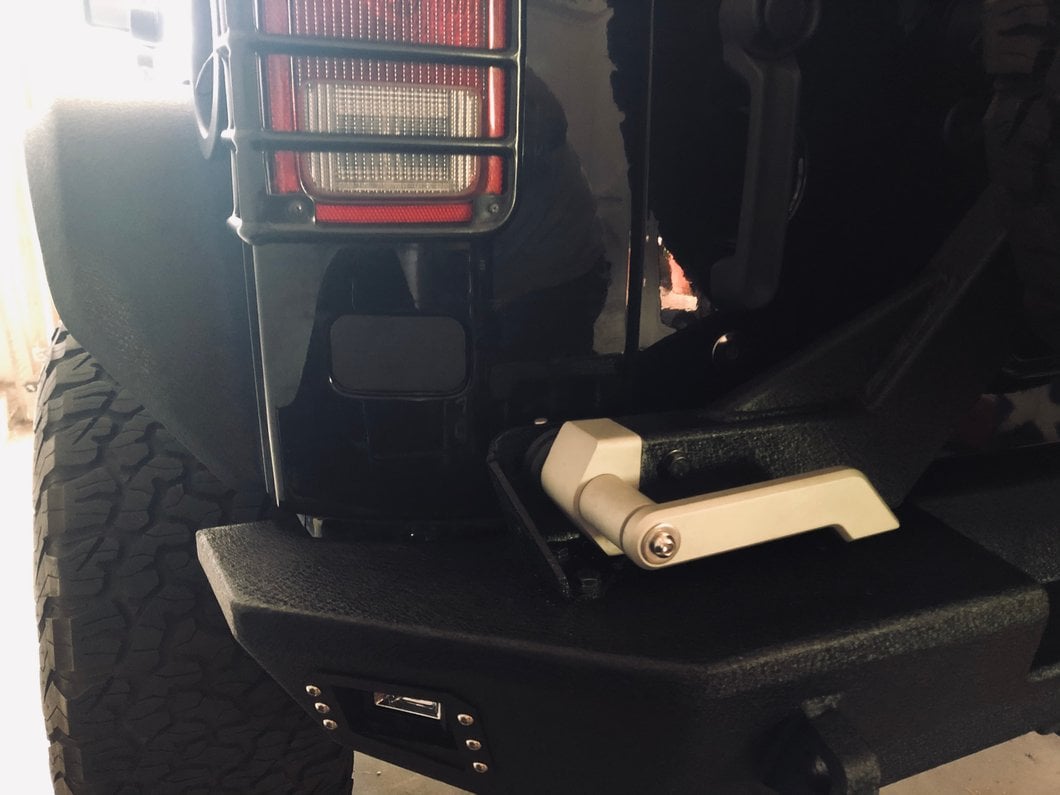 RedRock Spare Tire License Plate Mount Kit with Light (87-25 Wrangler TJ, TJ, JK & JL)