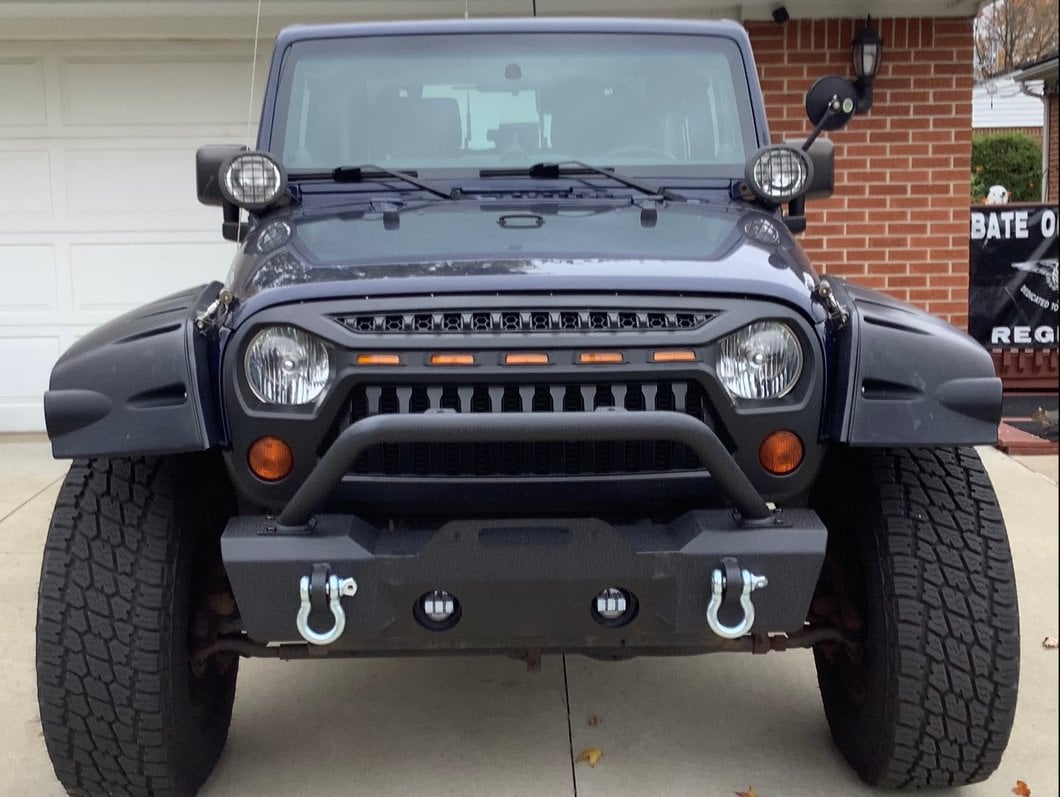 RedRock Gladiator Grille with Amber LED Lighting (07-18 Jeep Wrangler JK)