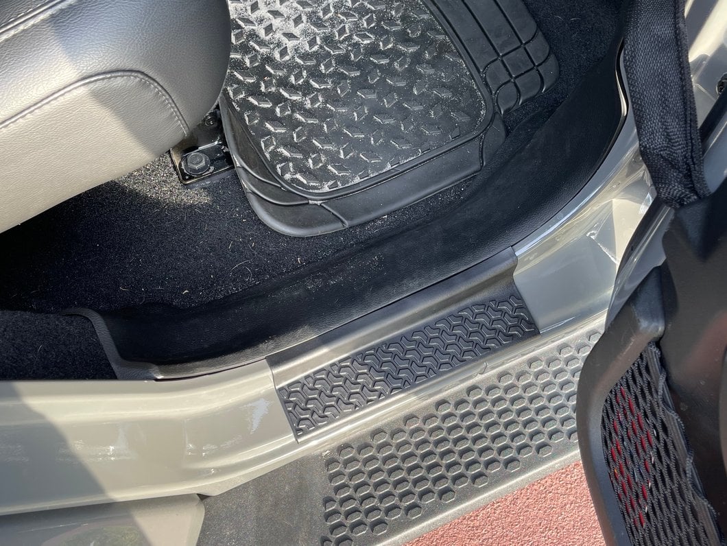 RedRock All-Weather Floor Mat Set with One-Piece Rear Mat; Black (Universal; Some Adaptation May Be Required)