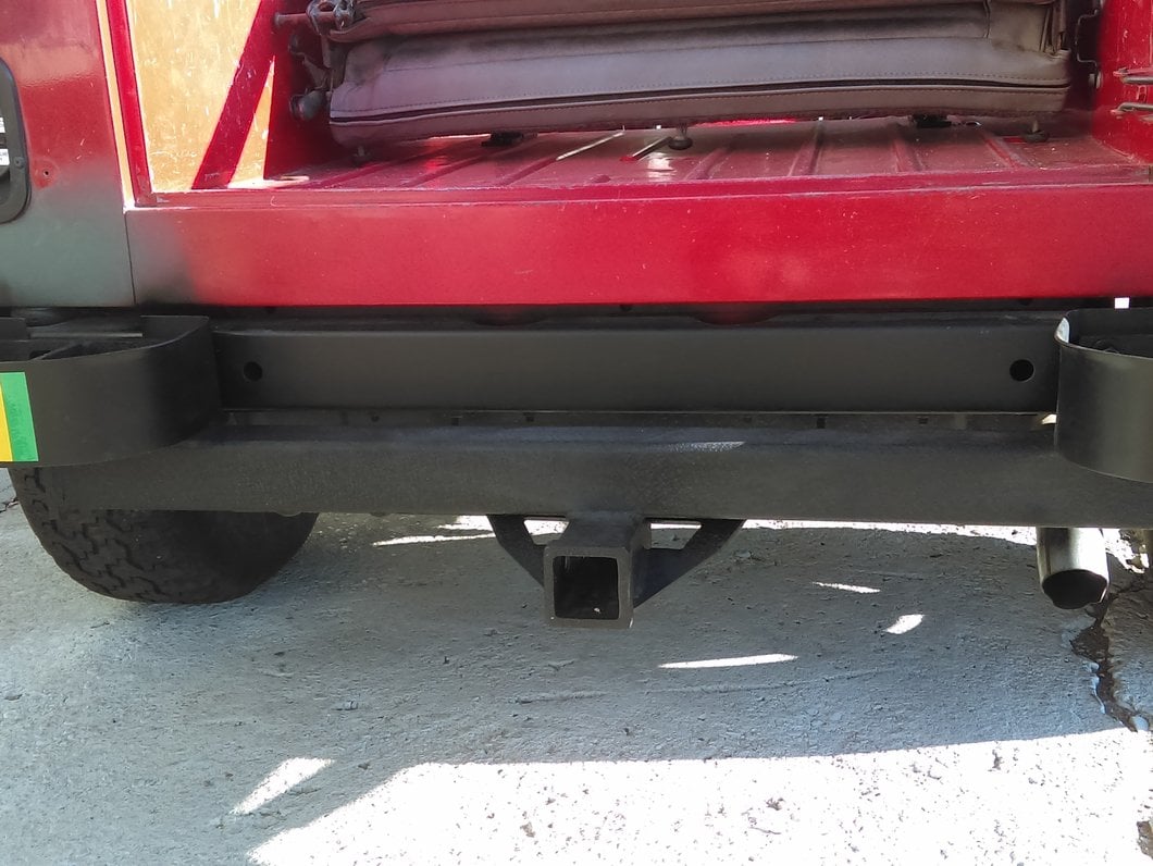 RedRock Hitch; Textured Black (87-06 Jeep Wrangler YJ & TJ)