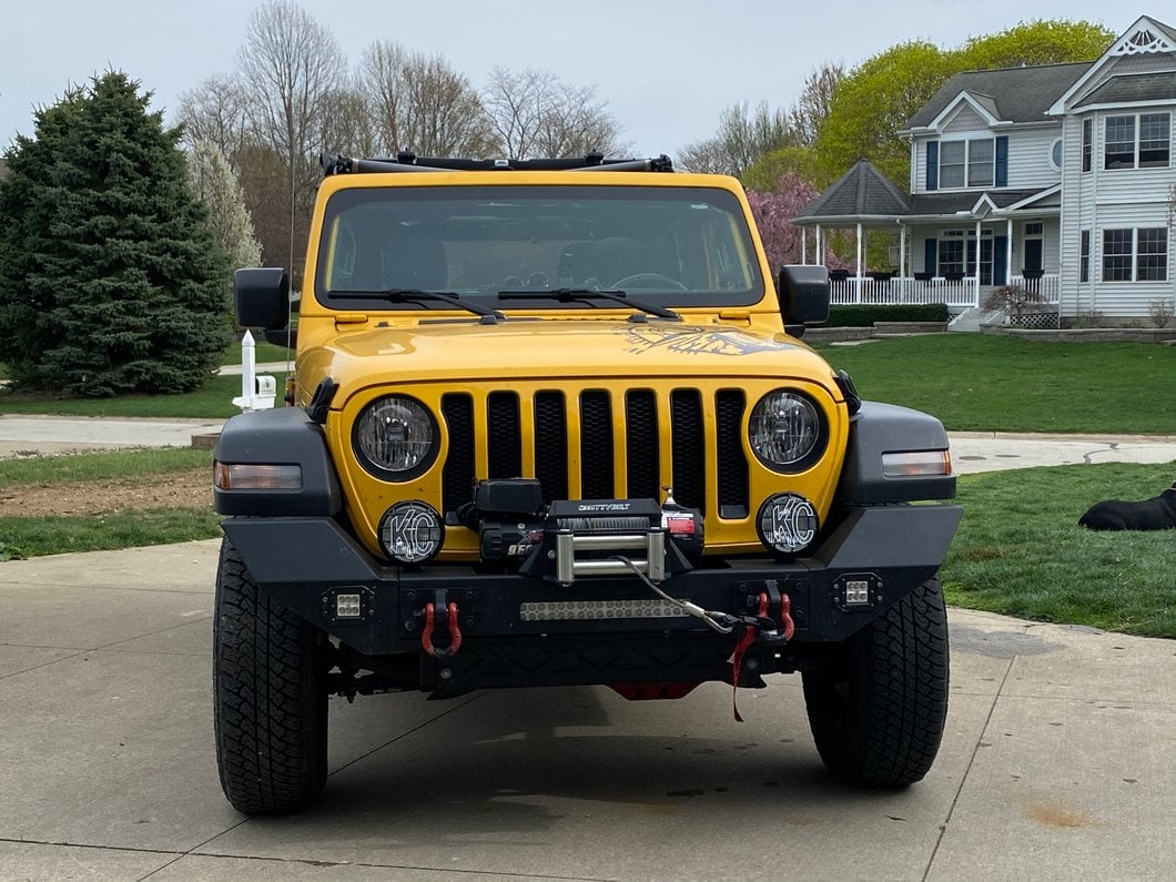 RedRock Max-HD Stubby Winch Front Bumper with LED Light Bar (18-25 Jeep Wrangler JL)
