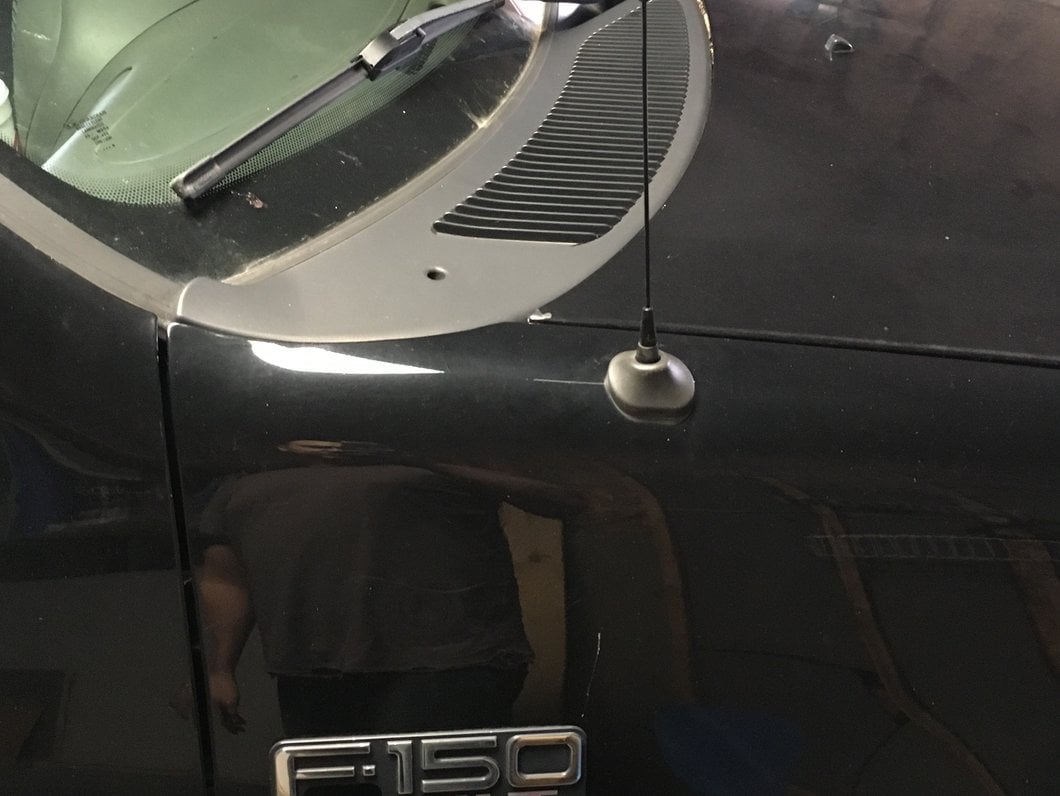 RedRock Fixed Black Antenna; 8-Inch (97-08 F-150)