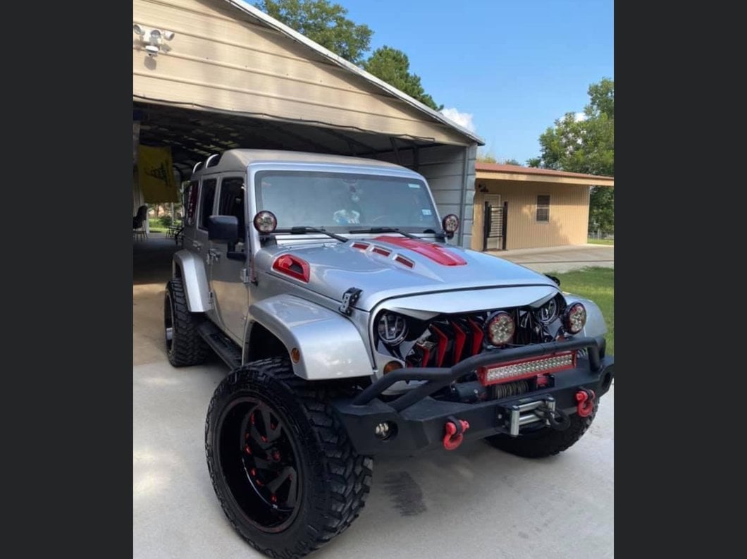 RedRock Avenger Heat Dispersion Hood; Unpainted (07-18 Jeep Wrangler JK)