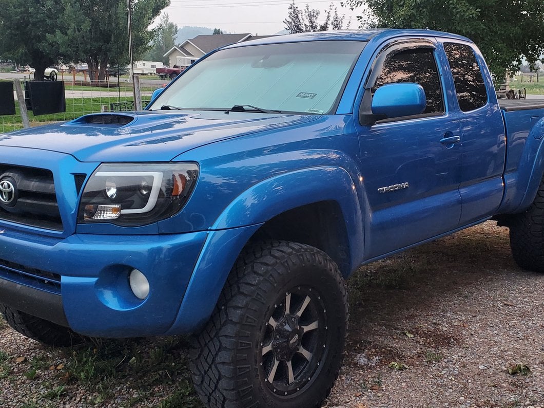 RedRock Window Deflectors; Front and Rear; Smoked (05-15 Tacoma Access Cab)