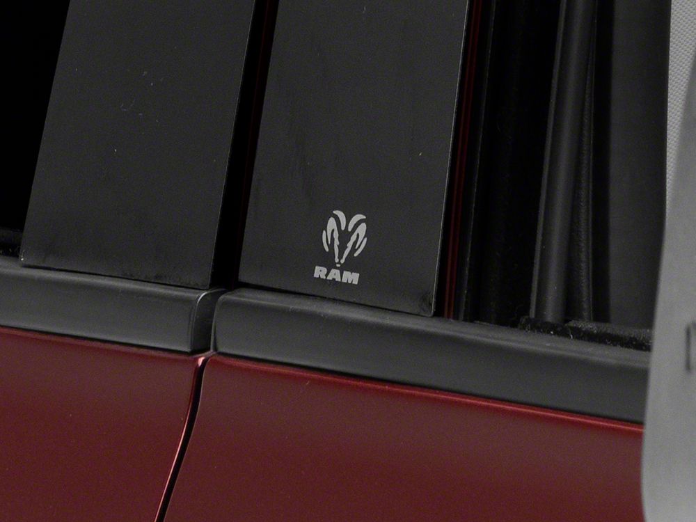RAM Licensed by RedRock Black Platinum Pillar Posts (10-18 RAM 2500 Crew Cab, Mega Cab)