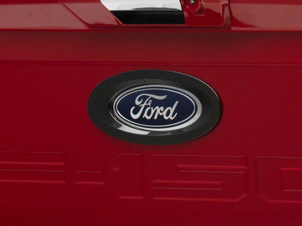 RedRock Tailgate Emblem Trim; Carbon Fiber (21-25 F-150)