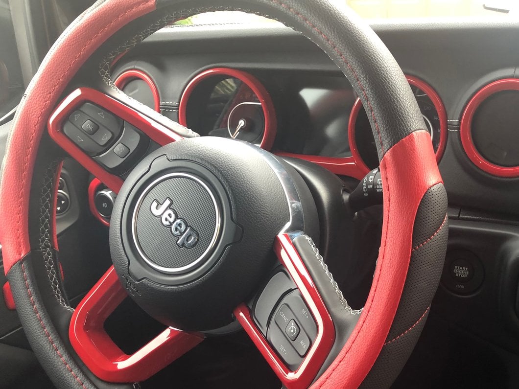 RedRock Steering Wheel Trim; Red (18-25 Jeep Wrangler JL)