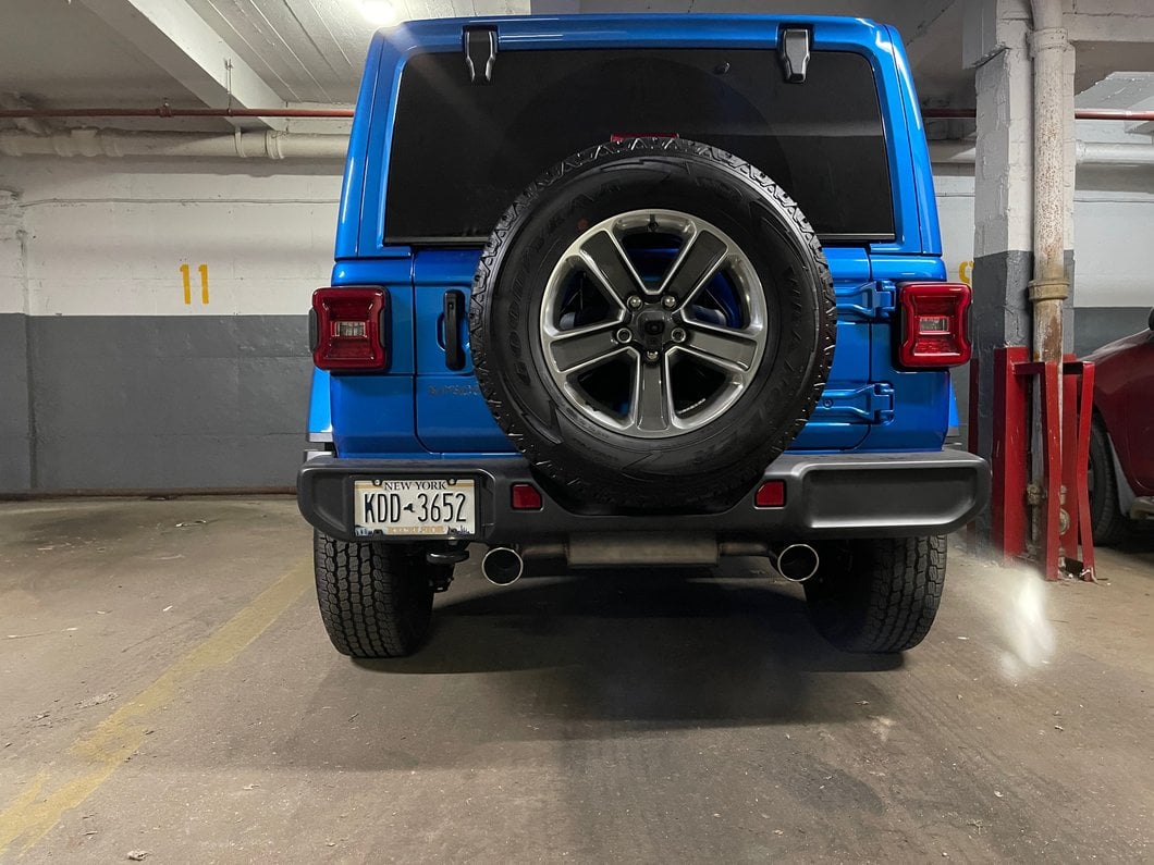 RedRock Axle-Back Exhaust with Polished Tips (18-25 2.0L or 3.6L Jeep Wrangler JL)