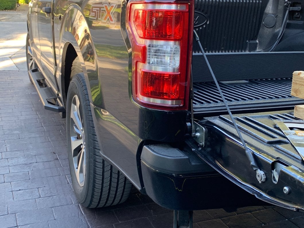 RedRock Retractable Bumper Step (15-20 F-150, Excluding Raptor)