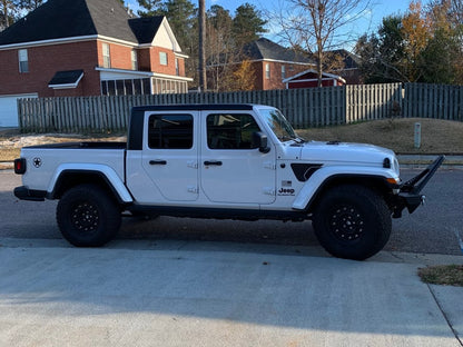 RedRock Mid-Width Winch Front Bumper with Stinger (20-25 Jeep Gladiator JT)