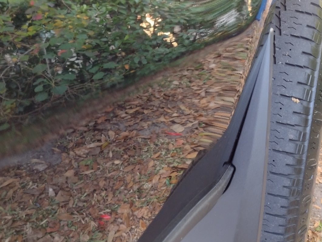 RedRock Custom Molded Mud Guards for No Fender Flares; Front and Rear (15-20 F-150 w/o OE Fender Flares)