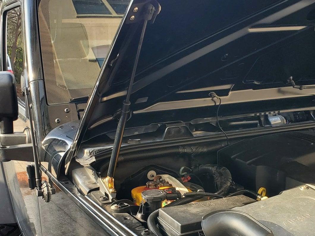 RedRock Hood Struts (11-18 Jeep Wrangler JK)