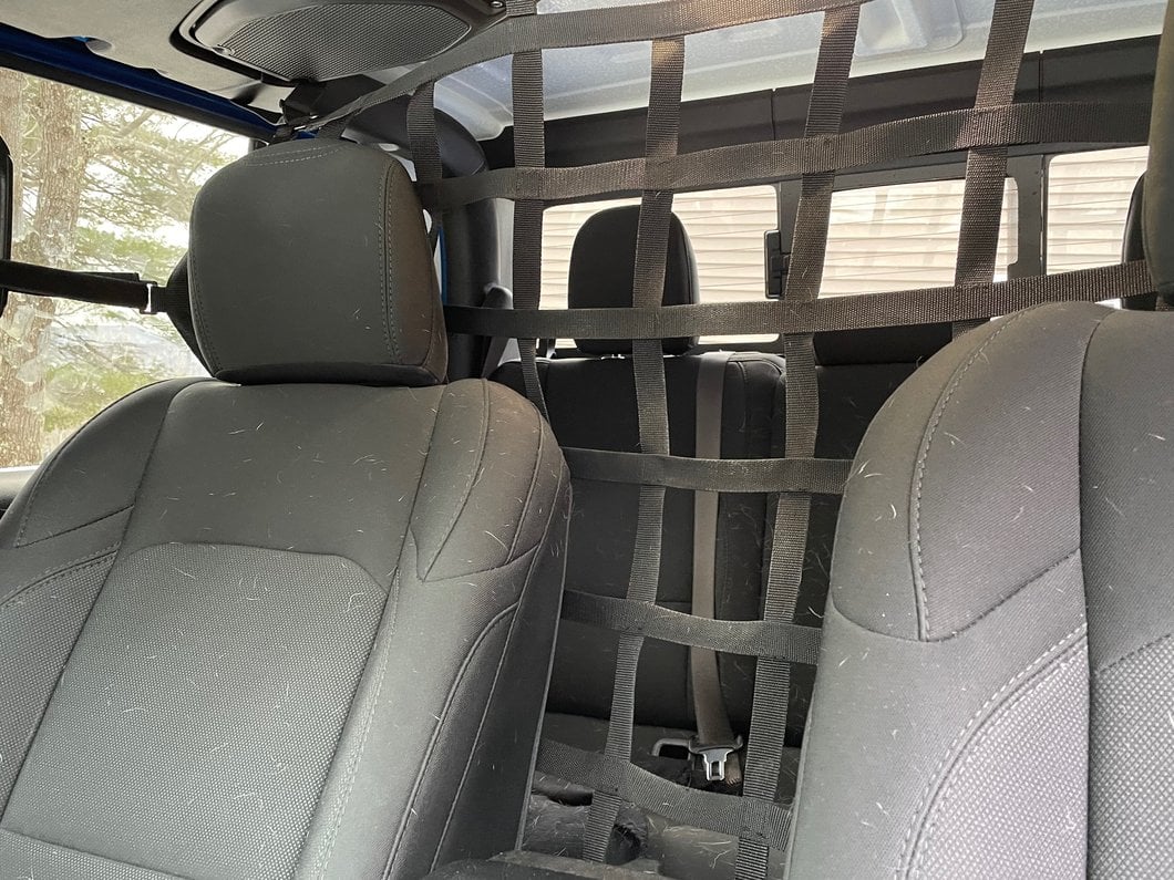 RedRock Cargo Net/Pet Divider; Front Seat (20-25 Jeep Gladiator JT)