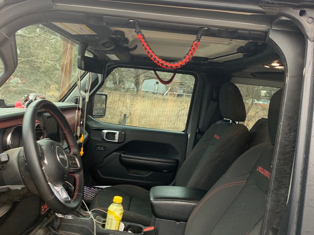 RedRock Headrest Paracord Grab Handles; Black and Red (07-25 Jeep Wrangler JK & JL)