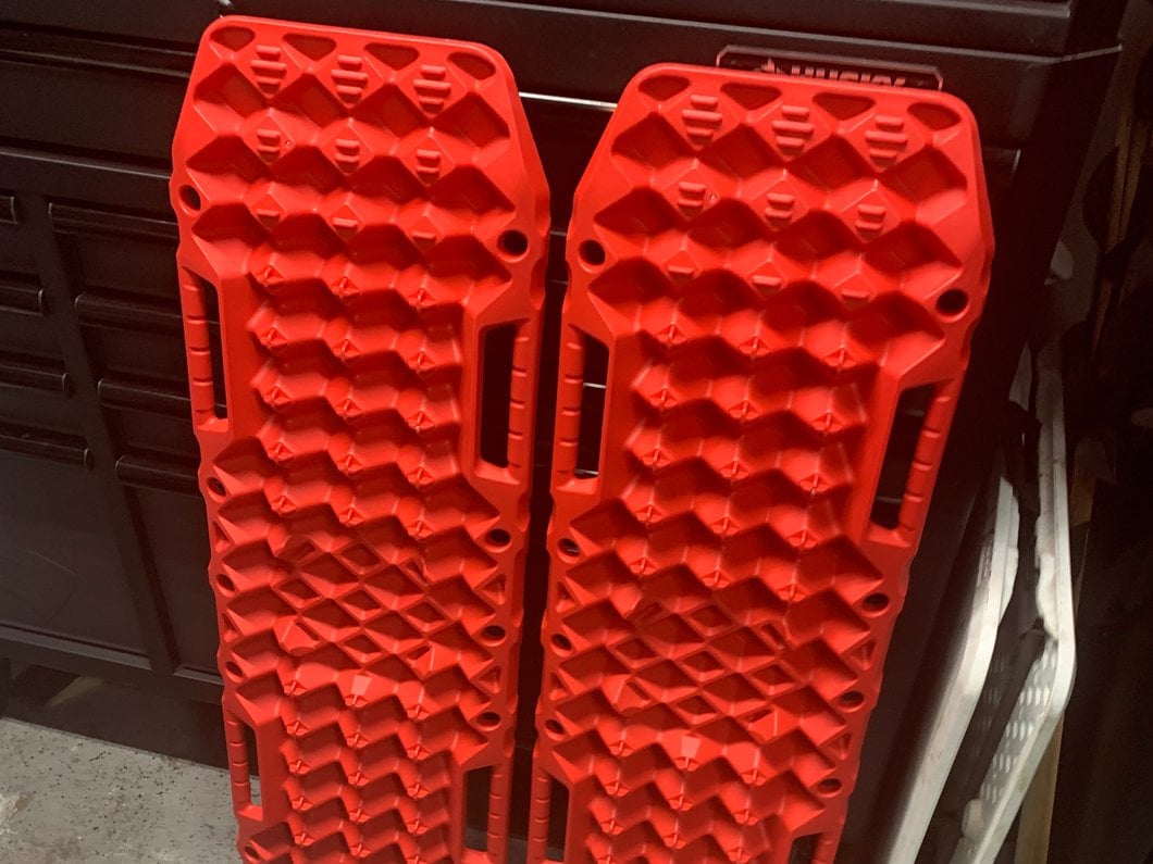 RedRock Recovery Traction Boards; Red