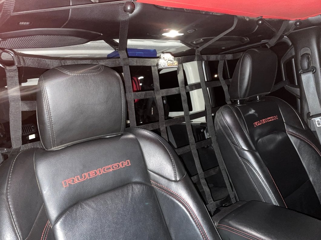 RedRock Cargo Net/Pet Divider; Front Seat (07-25 Jeep Wrangler JK & JL)