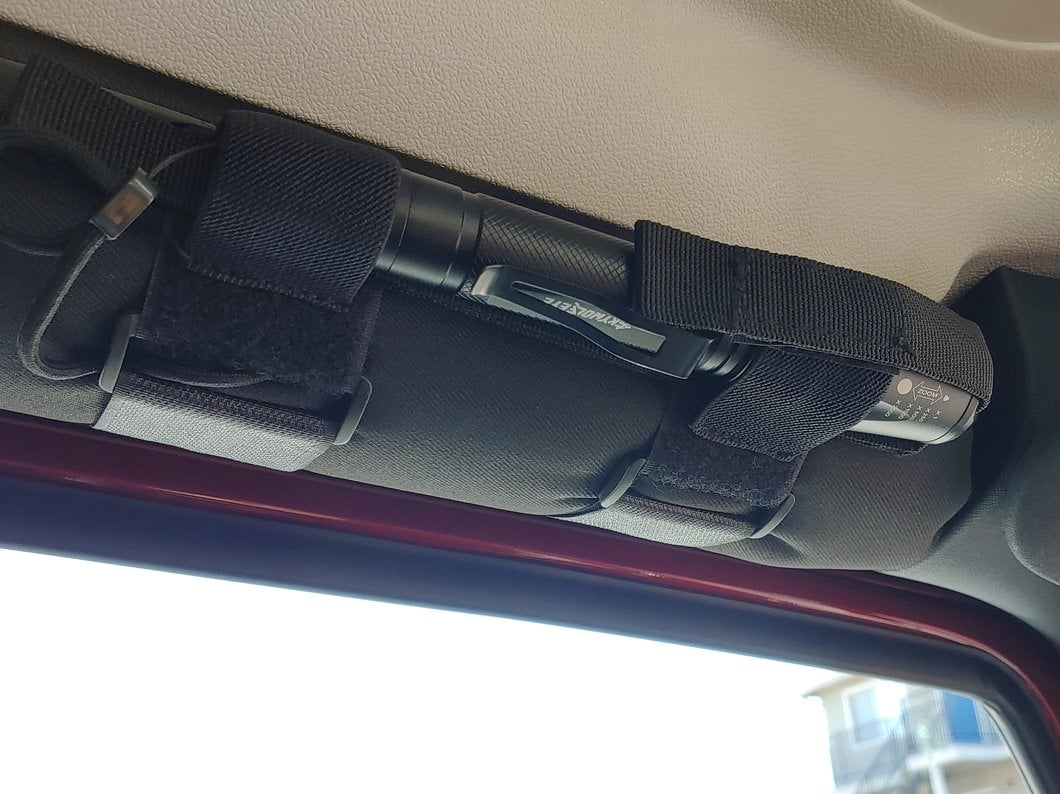RedRock Roll Bar Mounted Flashlight Holder with LED Flashlight (97-25 Jeep Wrangler TJ, JK & JL)