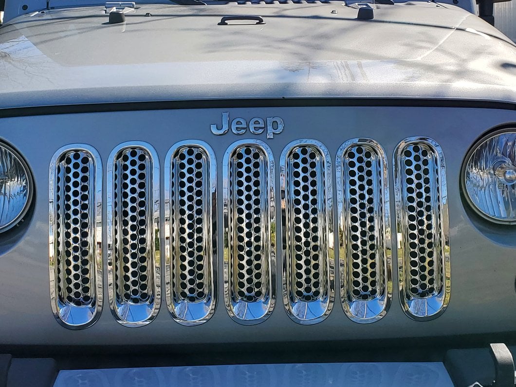 RedRock Grille Inserts; Chrome (07-18 Jeep Wrangler JK)