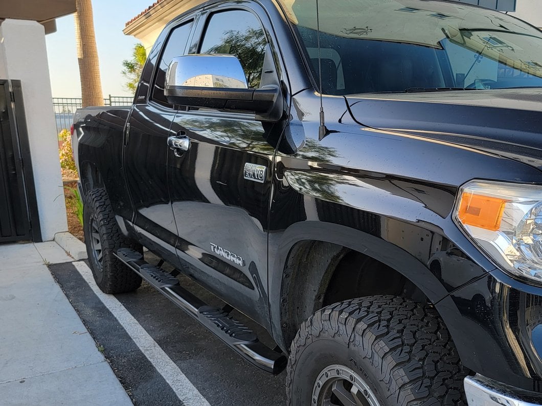 RedRock 5-Inch Oval Bent End Wheel to Wheel Side Step Bars; Black (07-21 Tundra Double Cab w/ 6-1/2-Foot Bed)