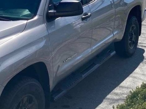 RedRock 5-Inch Oval Straight End Side Step Bars; Black (07-21 Tundra Double Cab)